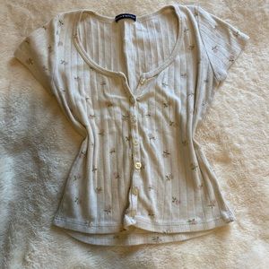 Brandy Melville Floral Tee